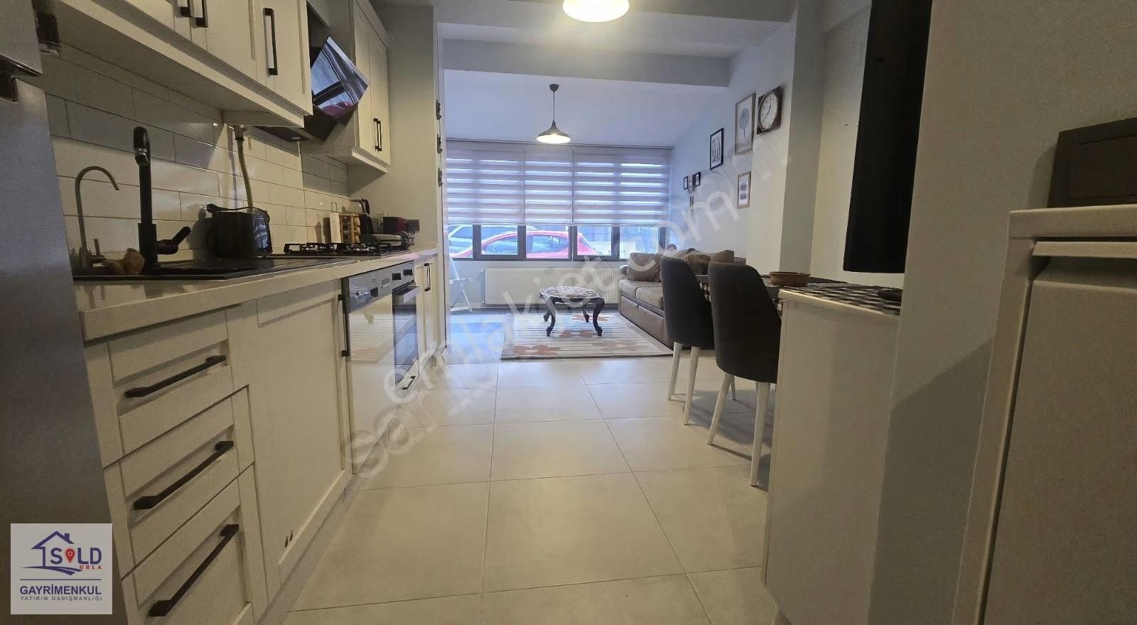 Urla Atatürk Mah Eşyalı Konut Ya Da İşyeri 1+1 Kiralık - Görsel 6