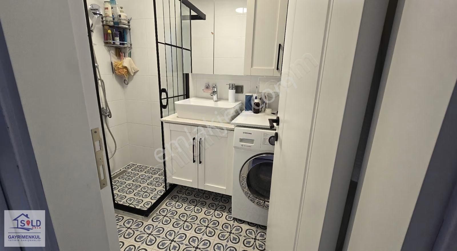 Urla Atatürk Mah Eşyalı Konut Ya Da İşyeri 1+1 Kiralık - Görsel 11