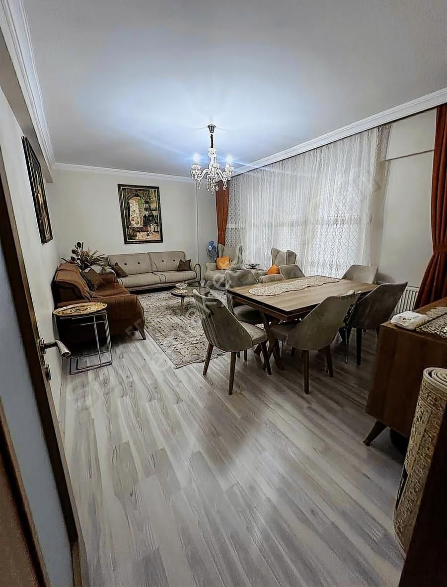 Şefikcan Cadde Üzeri Site İçerisinde Arakat 3+1 Satılık - Görsel 24