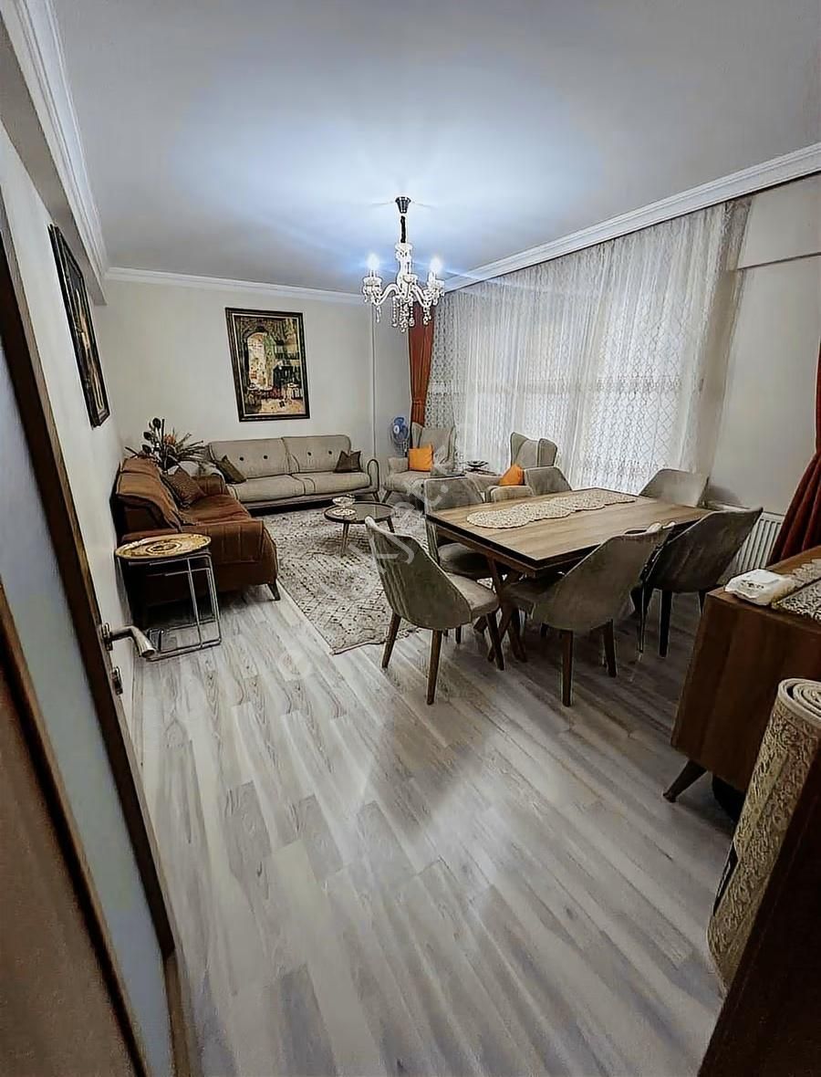 Şefikcan Cadde Üzeri Site İçerisinde Arakat 3+1 Satılık - Görsel 6