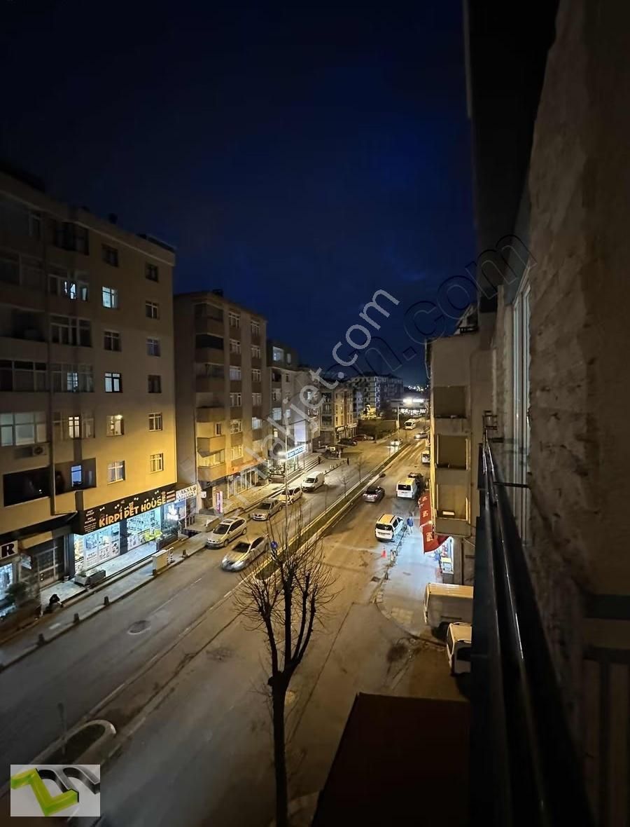 Zeymak Yapı Gayrimenkul'den Kızılay Caddesi Üzeri 2+1 Daire - Görsel 12