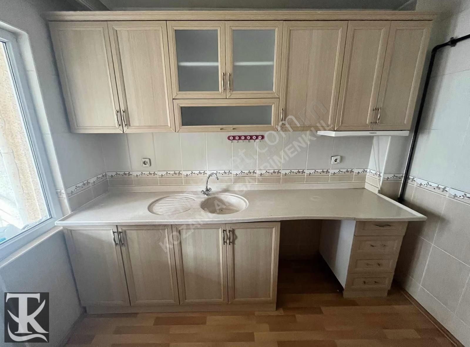 Kozanlar Gayrimenkul'den Kiralık 3+1 Daire