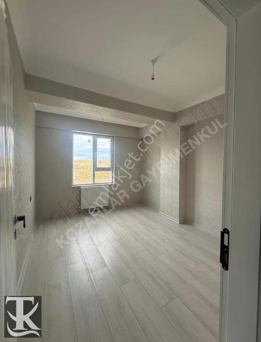 Kozanlar Gayrimenkulden 3+1 Uygun Fiyatlı Masrafsız Daire - Görsel 3