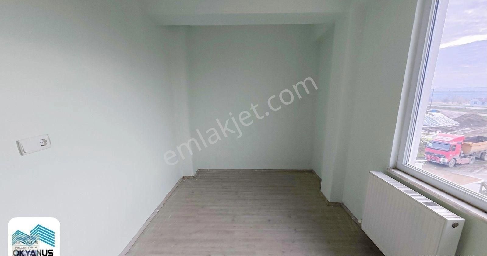 Sakarya Karasu'da Geniş Oturum Alanına Sahip 2+1 Daire - Görsel 4