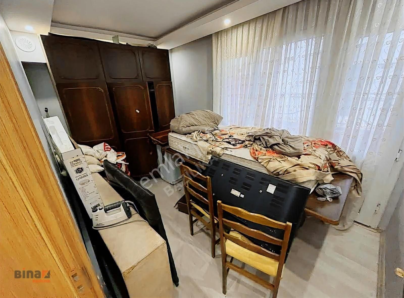 Bergama Atatürk Mahallesinde 3+1 Eşyalı Kiralık Daire - Görsel 4