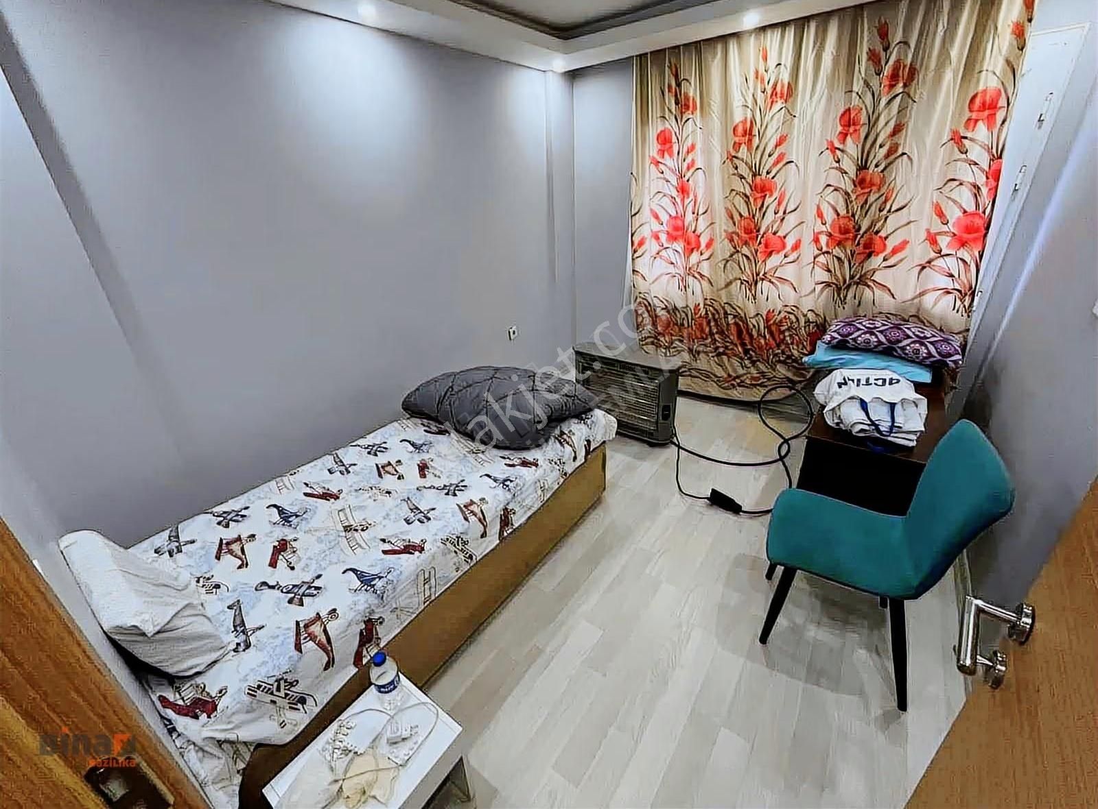 Bergama Atatürk Mahallesinde 3+1 Eşyalı Kiralık Daire - Görsel 11