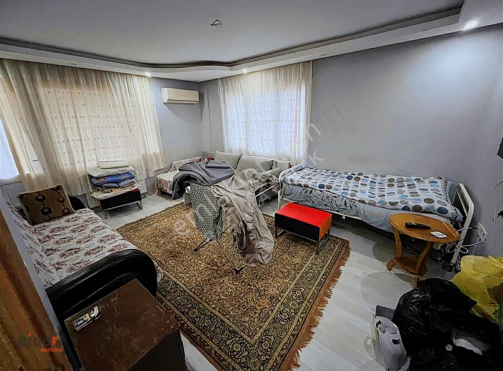 Bergama Atatürk Mahallesinde 3+1 Eşyalı Kiralık Daire - Görsel 13