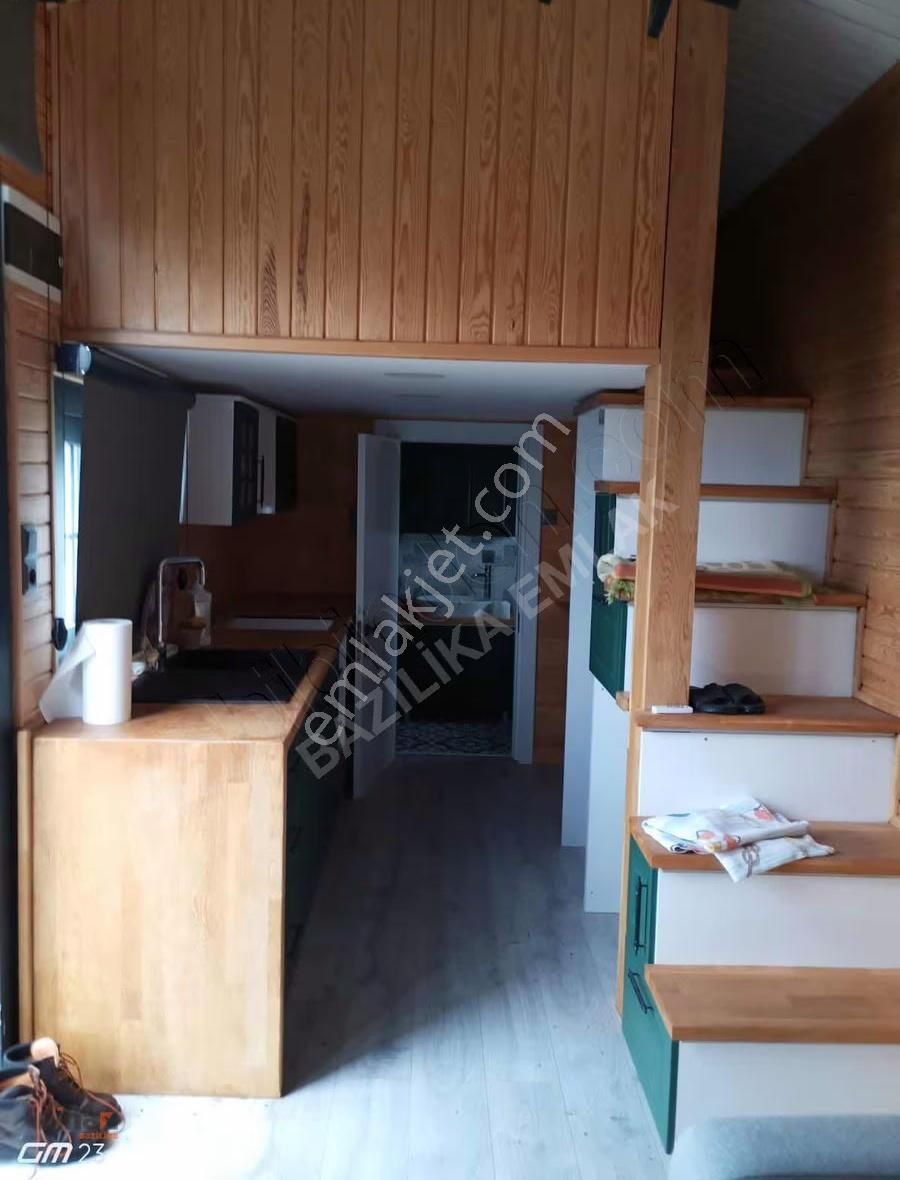 Bölcek Mahallesinde 284 M2 İçerisinde Tiny Hause Olan Arsa - Görsel 2