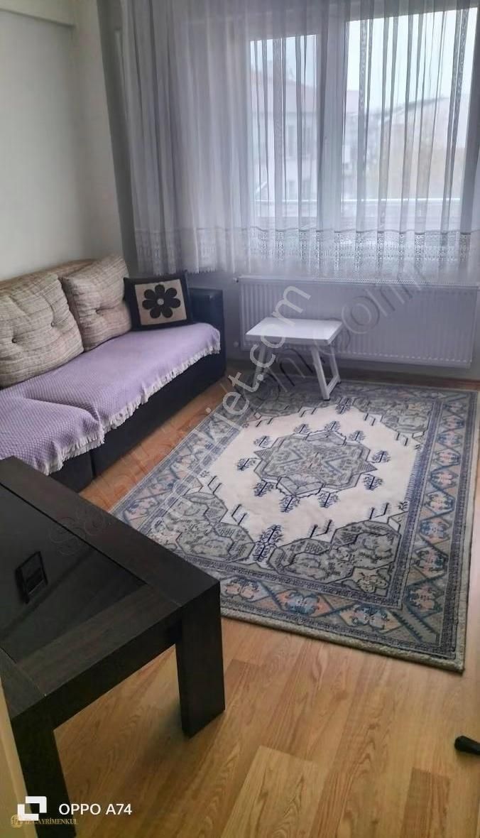 Barbaros Mahallesinde Geniş Kullanım Alanlı Fırsat Daire - Görsel 11