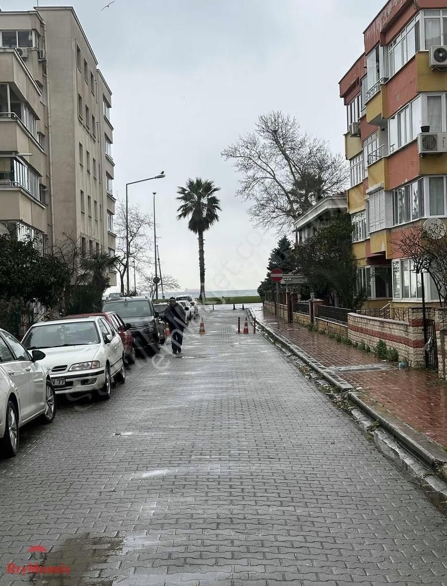 Yalova Merkezde Denize 50 Metre 1+1 Bahçeli Kıralık - Görsel 5