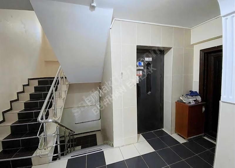 Kazımiye Mahallesinde Cadde Üzeri Satılık Masrafsız 2+1 Daire - Görsel 7