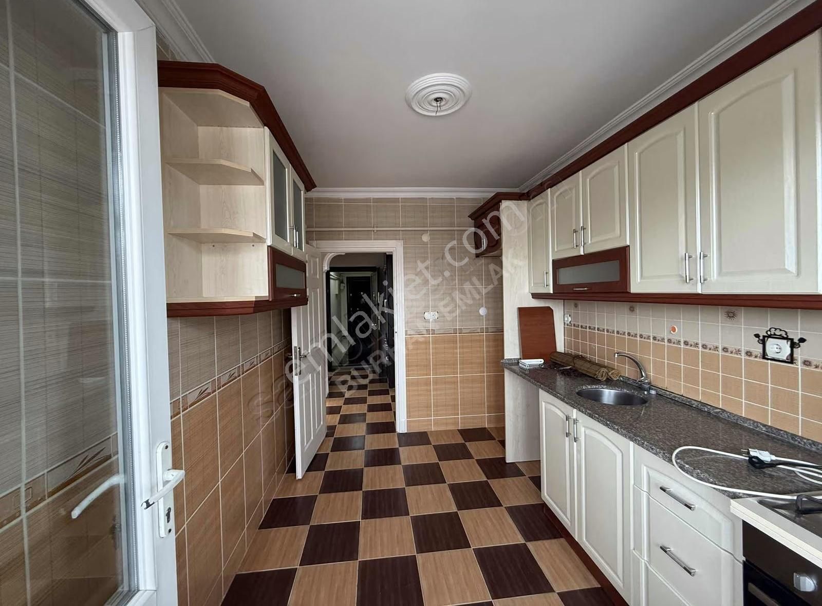 Kazımiye Mahallesinde Cadde Üzeri Satılık Masrafsız 2+1 Daire - Görsel 21