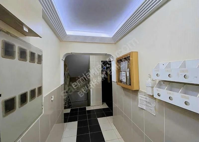 Kazımiye Mahallesinde Cadde Üzeri Satılık Masrafsız 2+1 Daire - Görsel 17