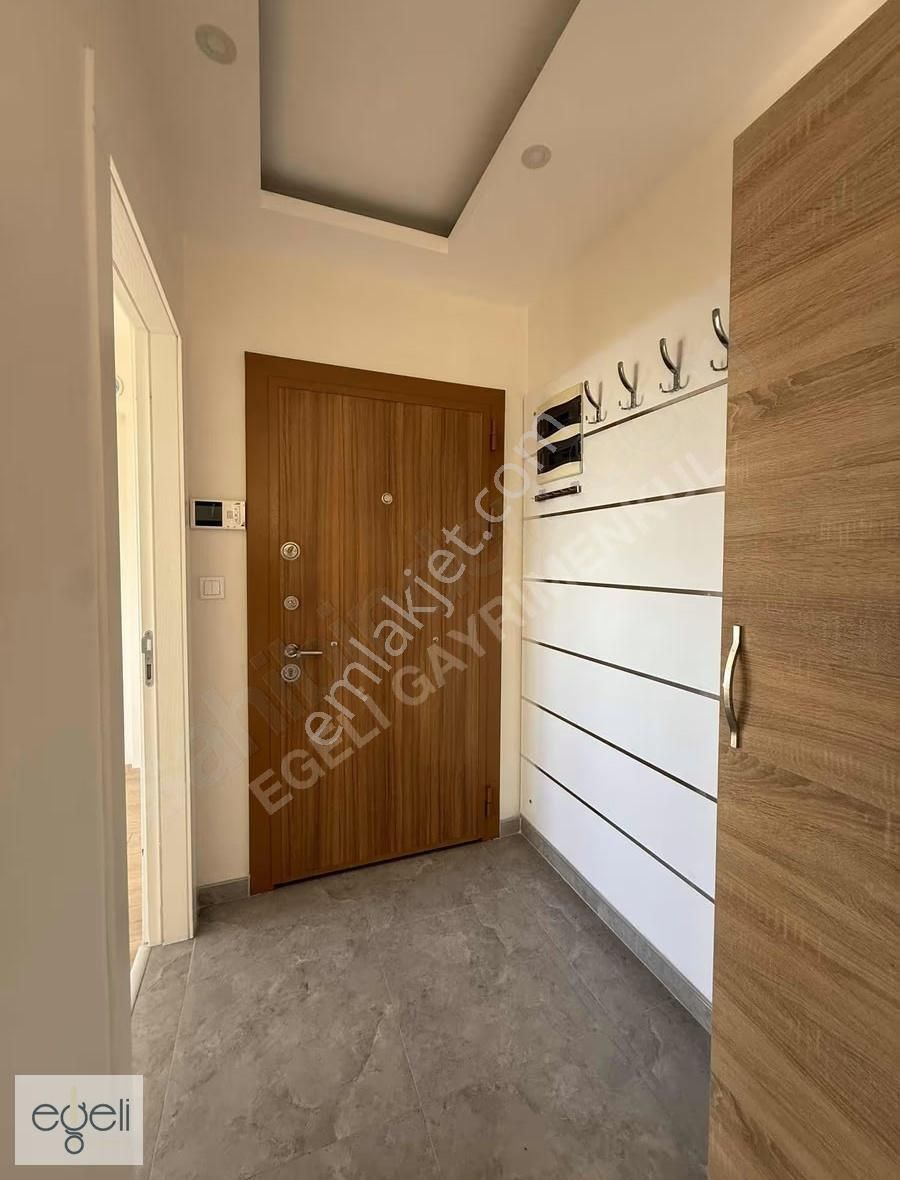 Davutlarda Havuzlu Güvenlikli Sitede 2+1 Daire - Görsel 2