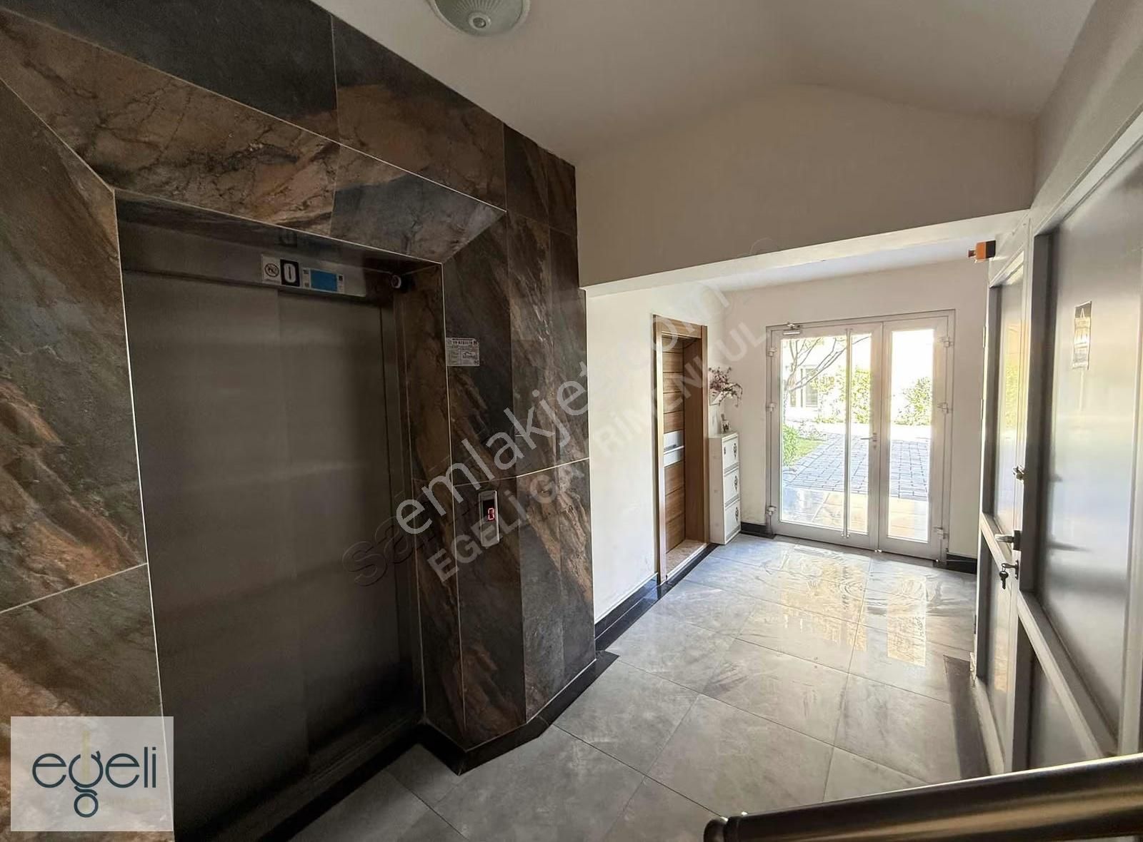 Davutlarda Havuzlu Güvenlikli Sitede 2+1 Daire - Görsel 4