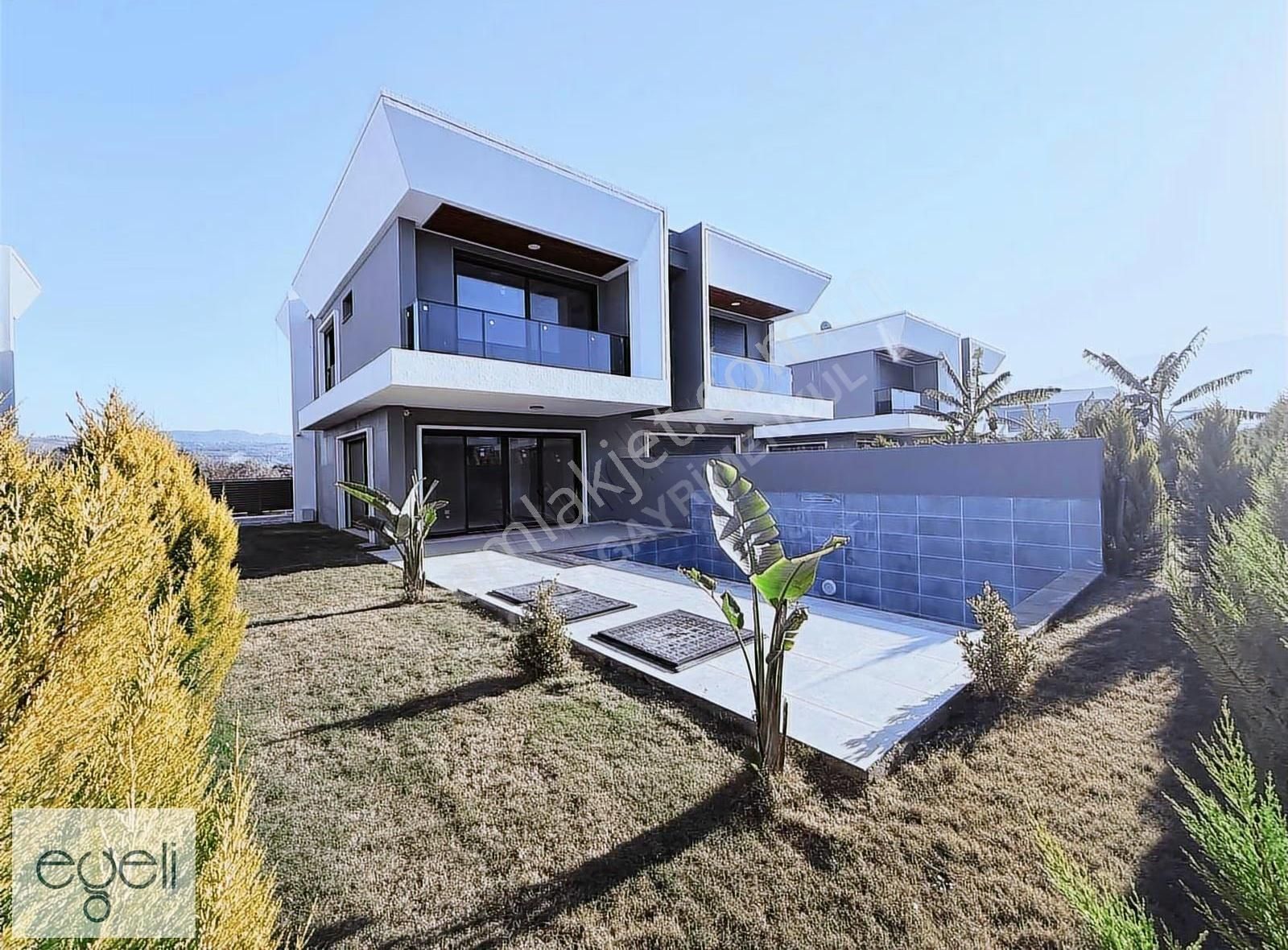 Egeli'den Özel Havuzlu Extra Özellikli Sıfır Villa - Görsel 3