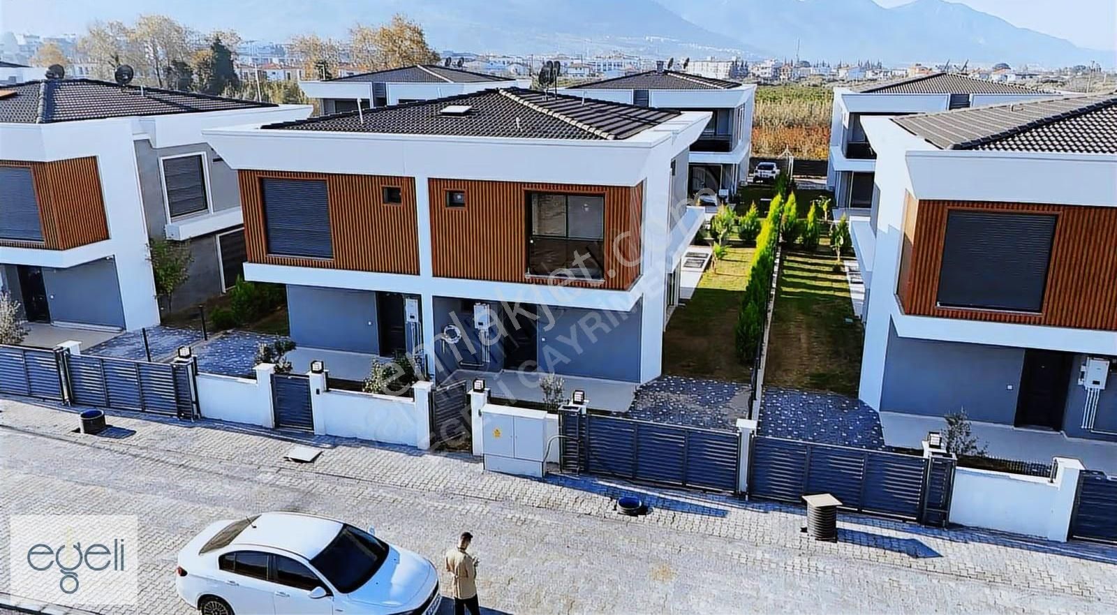 Egeli'den Özel Havuzlu Extra Özellikli Sıfır Villa - Görsel 14