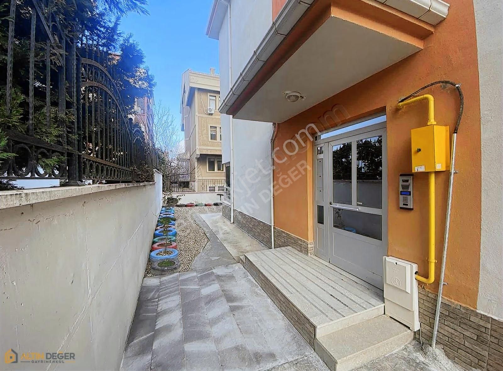 Şehitlikte Eşi Yok | 197 Net | 3 Cepheli | Ultra Lüks Daire!!! - Görsel 2