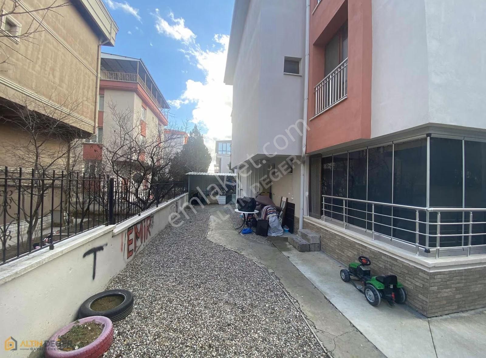 Şehitlikte Eşi Yok | 197 Net | 3 Cepheli | Ultra Lüks Daire!!!