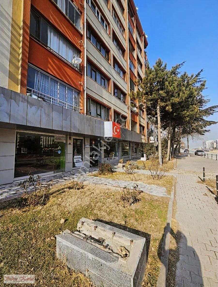 Işıklar Mah Demir Yolu Ana Yola 21 Mt Cepesı Olan 300 Mt Dukan