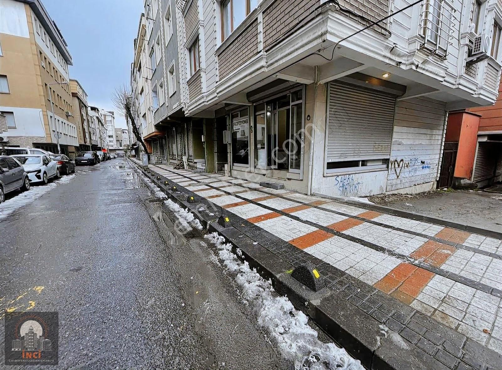Bağcılar Göztepe Mahallesinde Eski Pazar Sokağında Yeni Binada - Görsel 2