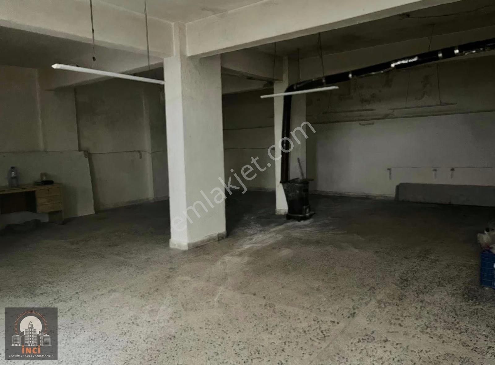 Osmanoğlu Caddesi Yakınında Depoya Uygun 120 M Dükkan - Görsel 4