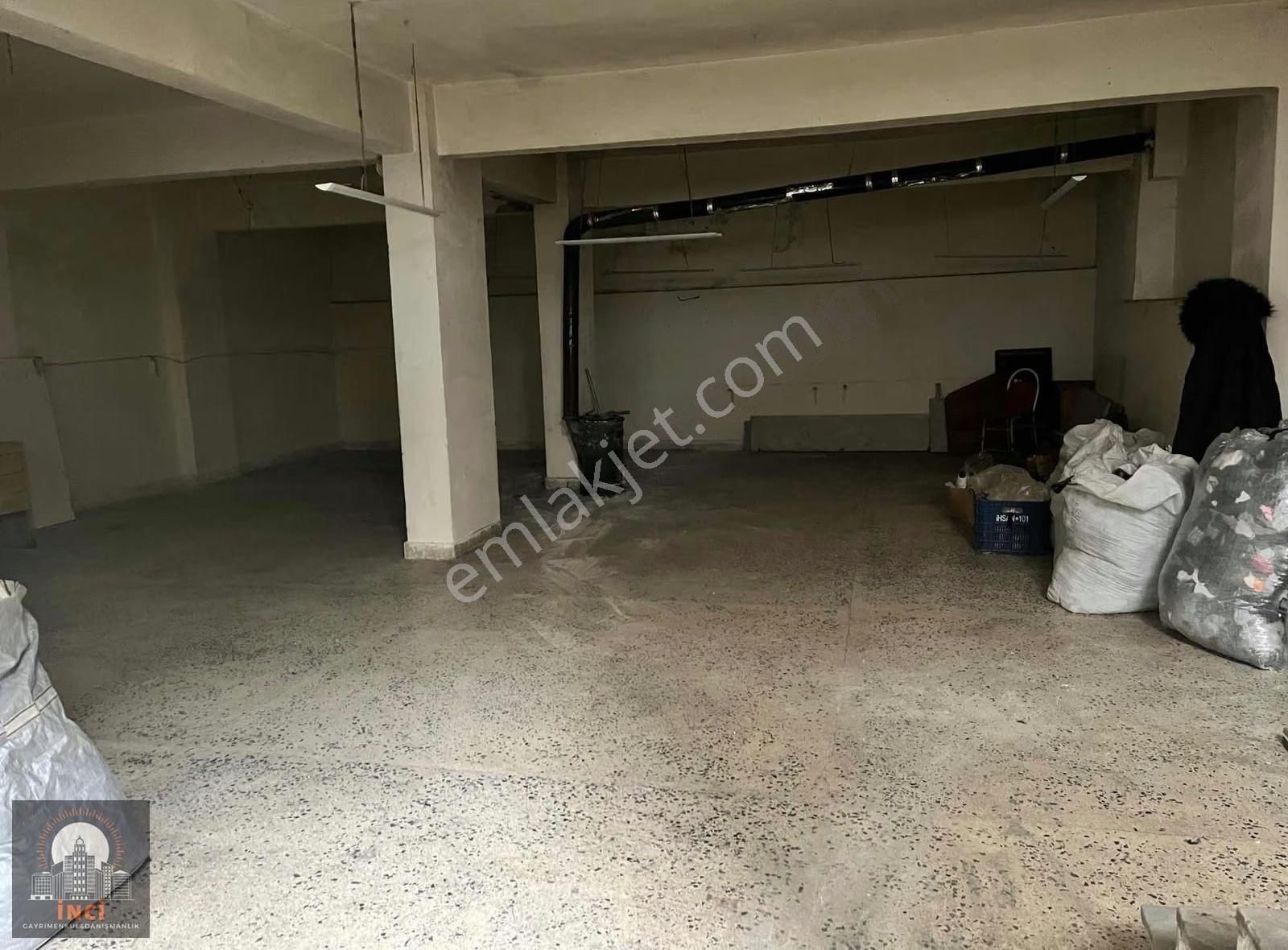 Osmanoğlu Caddesi Yakınında Depoya Uygun 120 M Dükkan - Görsel 9