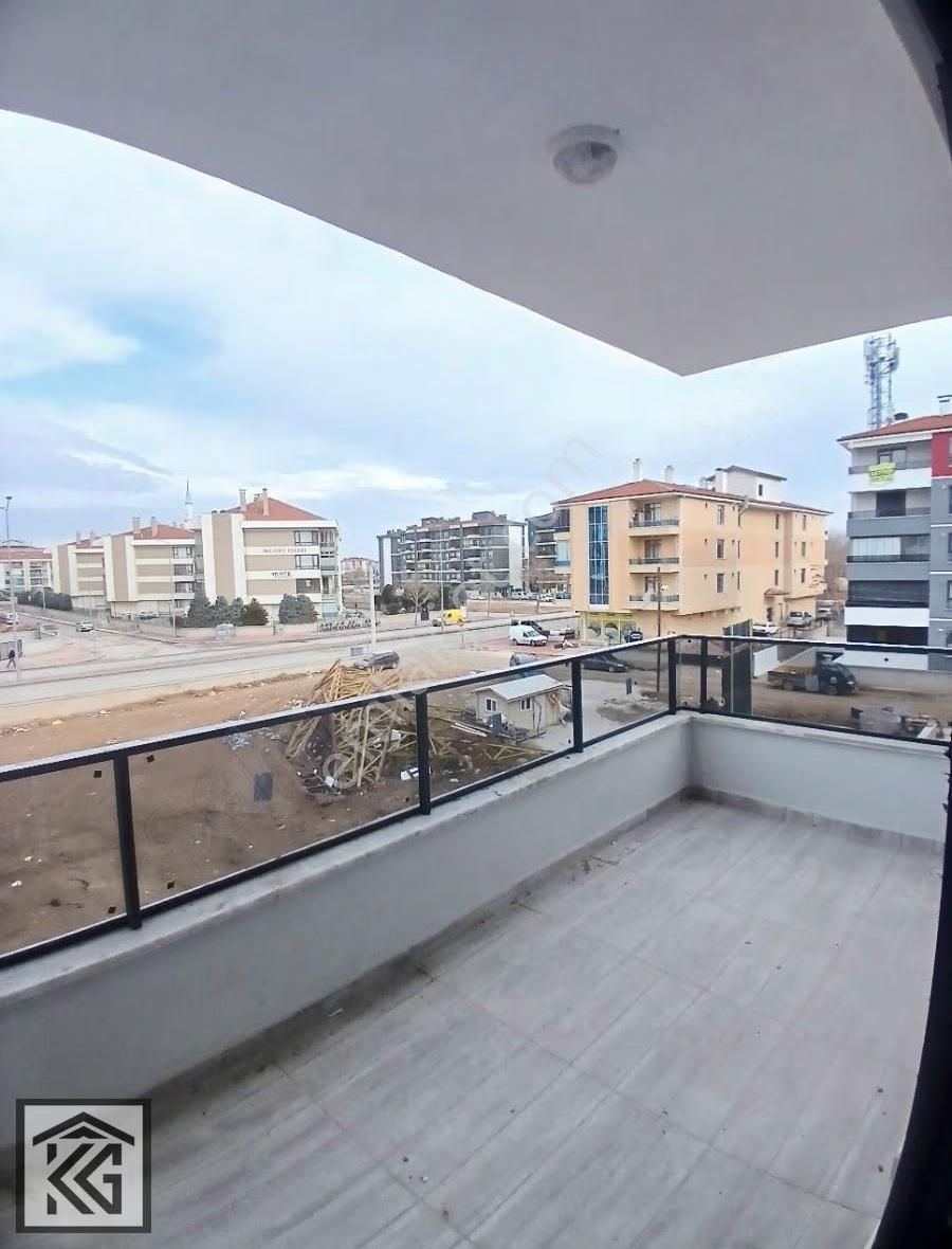 Kocalardan Fetih Caddesi Adliye Şehir Hasta Kto Yakını Sıfır 3+1 - Görsel 12