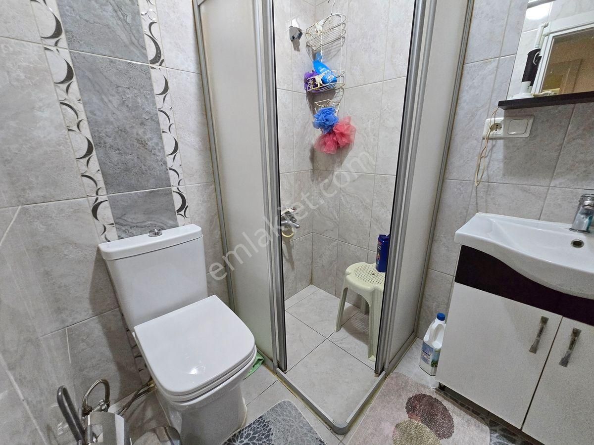 Altınoluk Merkezde | Bahçe Kullanımlı | Tamamen Yenilenmiş | 2+1 Satılık Daire - Görsel 19