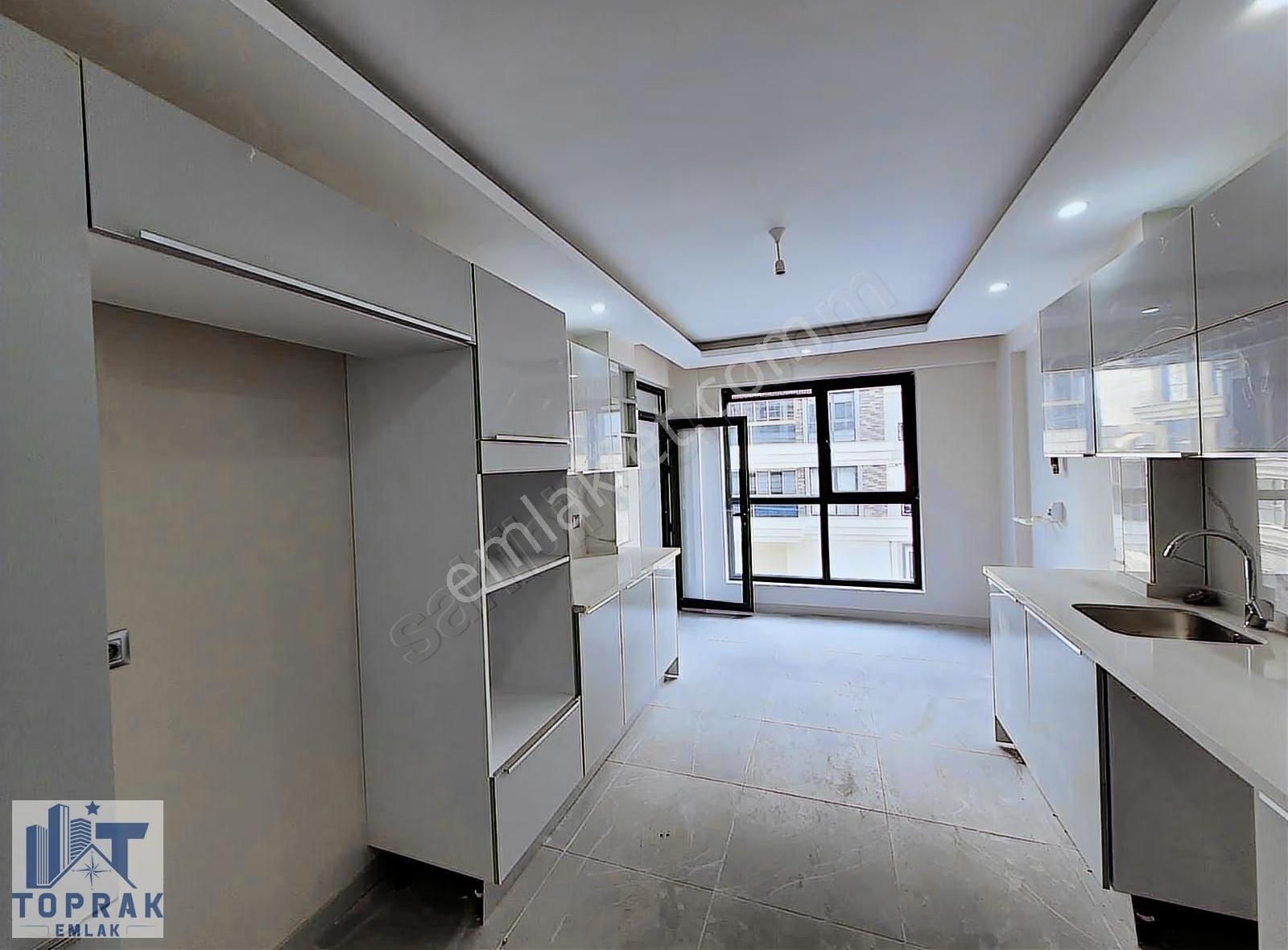 Toprak Emlak'tan Çankaya Mahallesinde Sıfır Kiralık 3+1 Daire. - Görsel 16