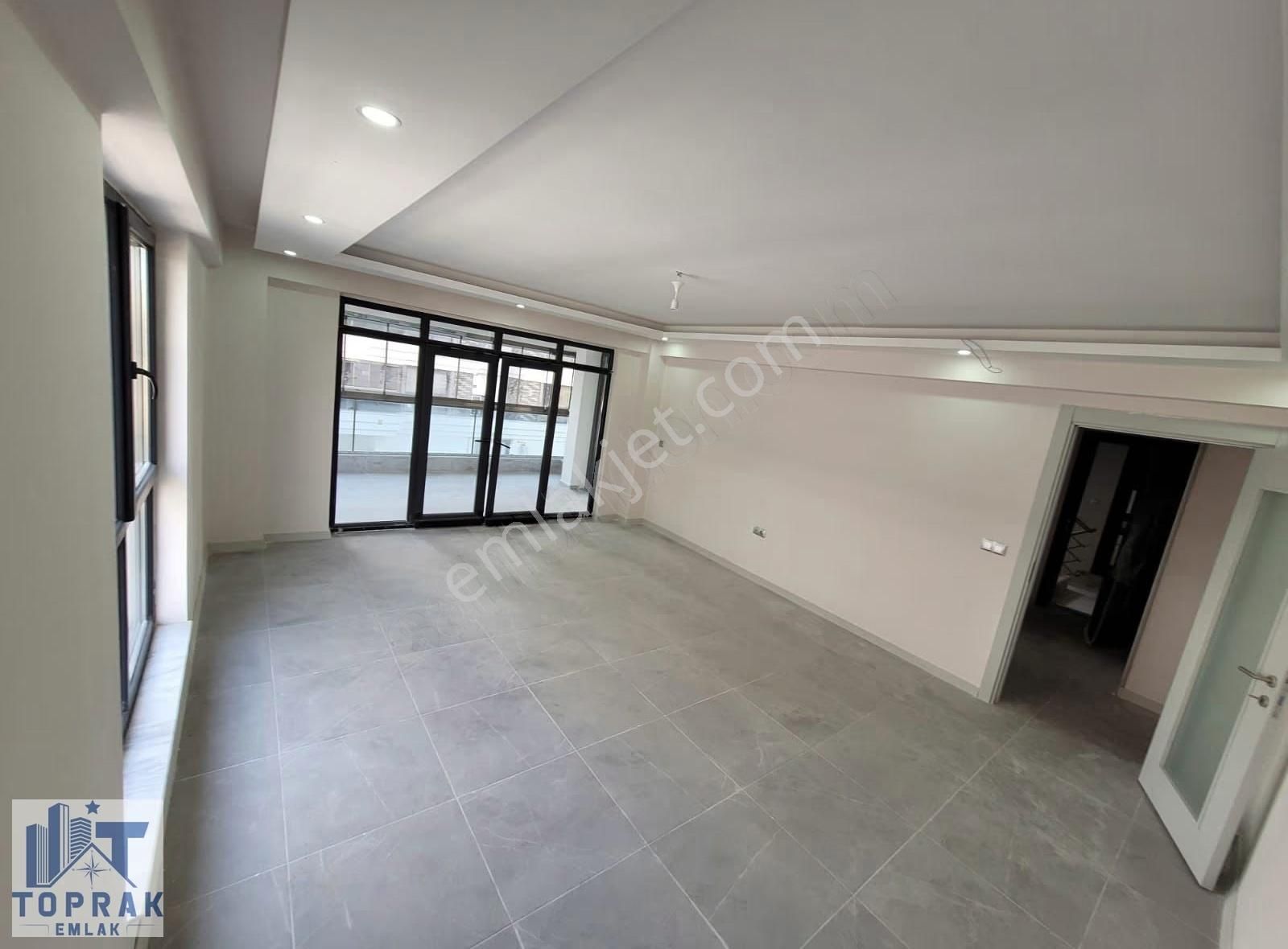 Toprak Emlak'tan Çankaya Mahallesinde Sıfır Kiralık 3+1 Daire. - Görsel 26