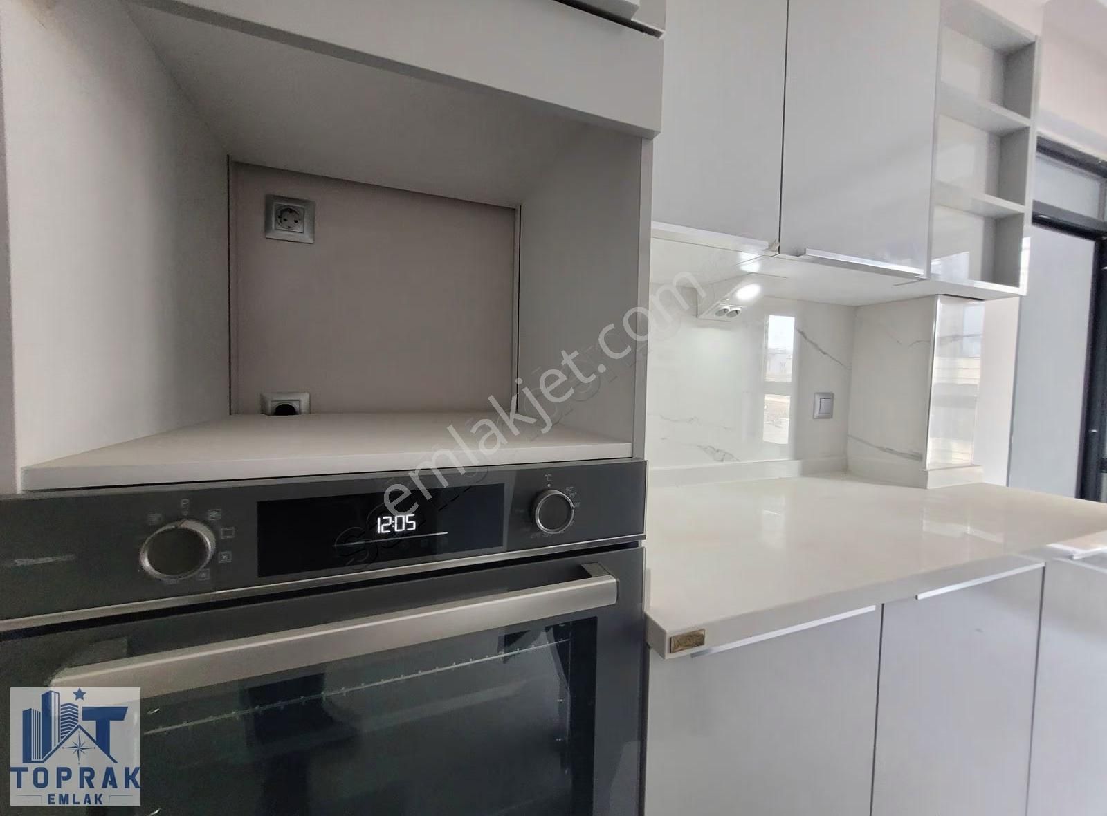 Toprak Emlak'tan Çankaya Mahallesinde Sıfır Kiralık 3+1 Daire. - Görsel 8