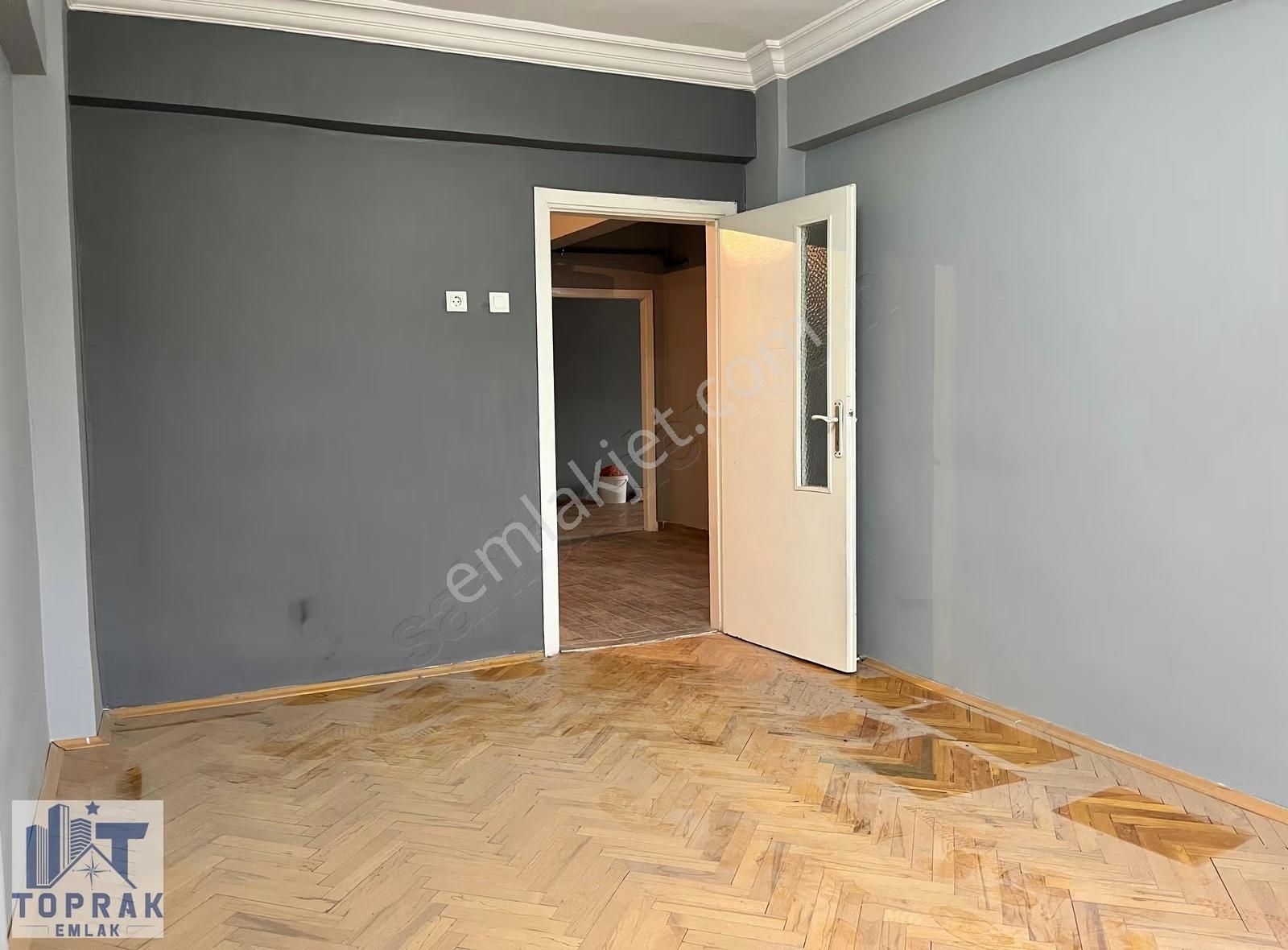 Toprak Emlak'tan Uluönder Mh Merkezi Konumda Bakımlı Kiralık 3+1 - Görsel 5