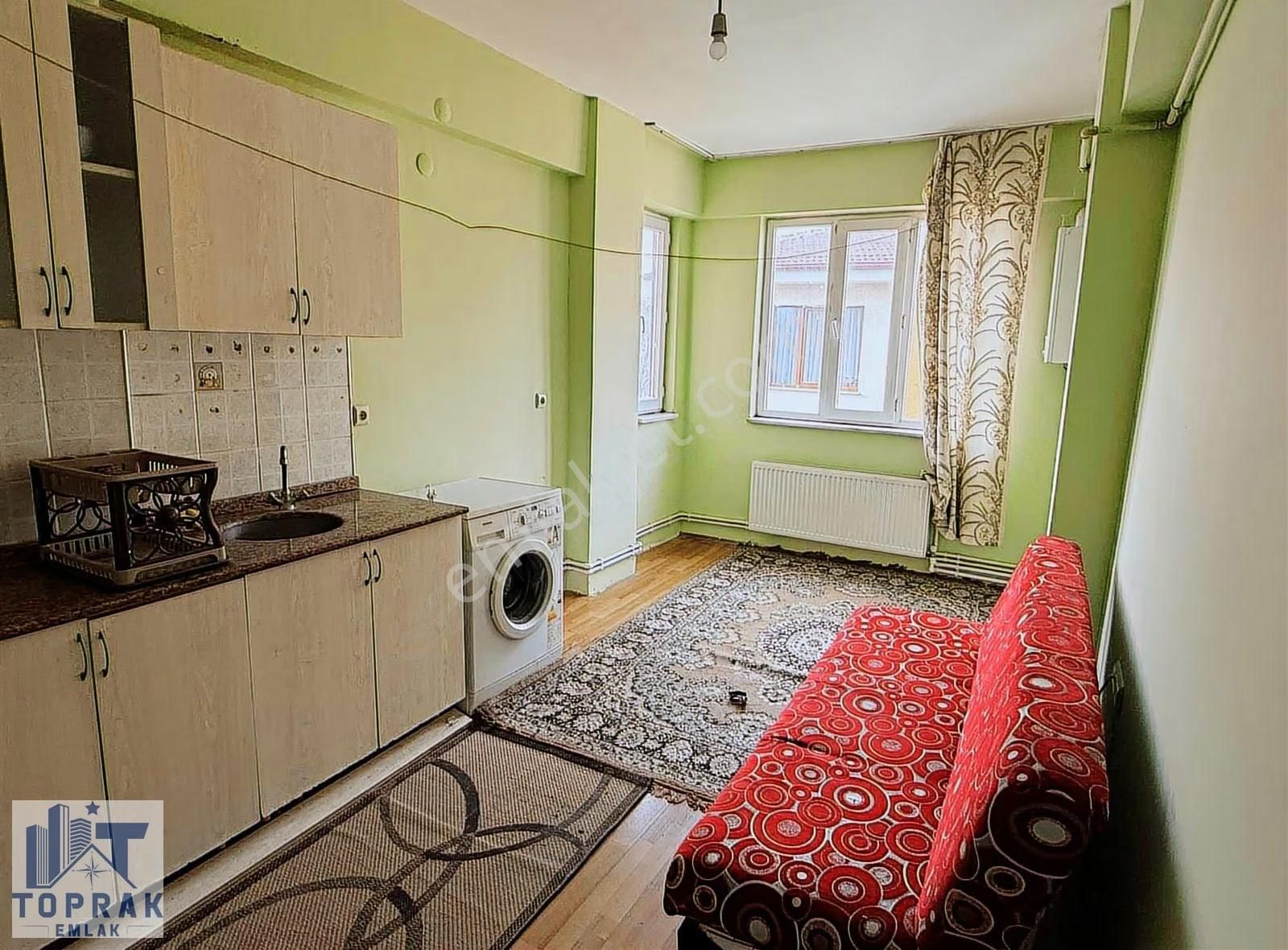 Toprak Emlaktan Uluönder Mah. Merkezde Kiralık 1+1 - Görsel 12