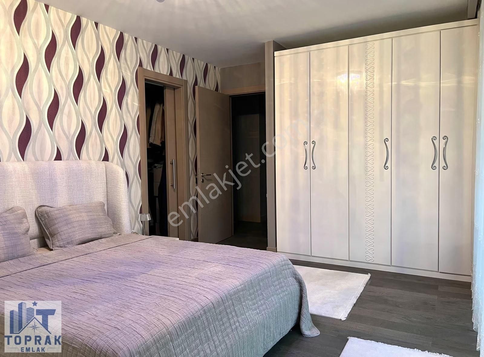 Toprak Emlak'tan Park Batı Sitesi Ara Kat / 200m2 / Satılık 4+1 - Görsel 6
