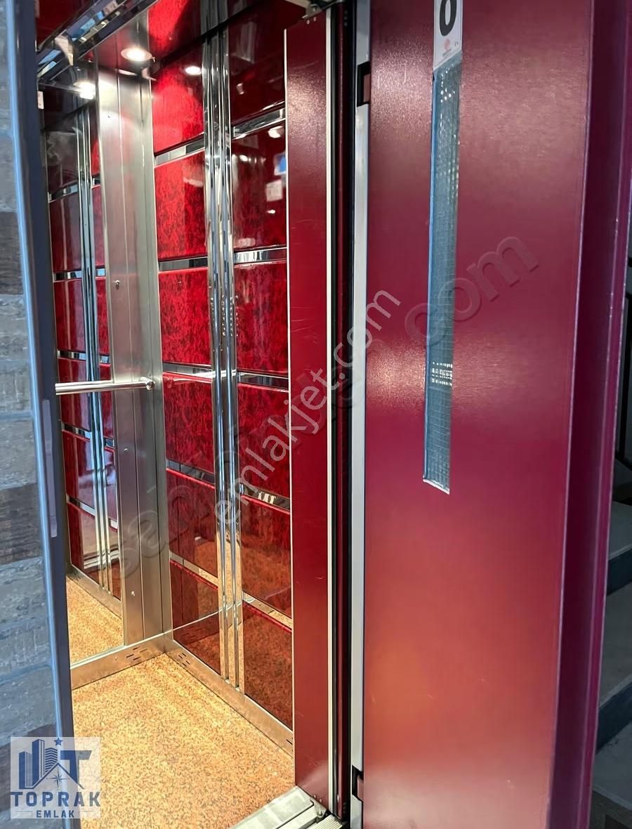 Toprak Emlak'tan Yunus Emre Hastanesine 350m Eşyalı Kiralık 2+0 - Görsel 18