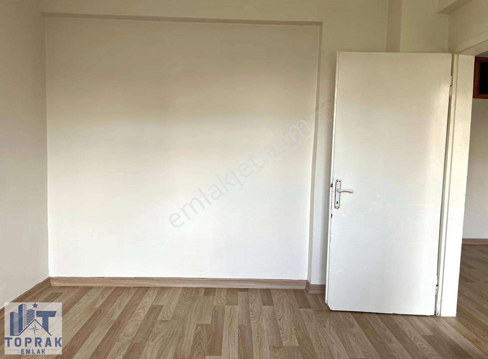 Toprak Emlak'tan Devlet Hastanesi Yakını/ Boyalı /kiralık 2+1 - Görsel 9