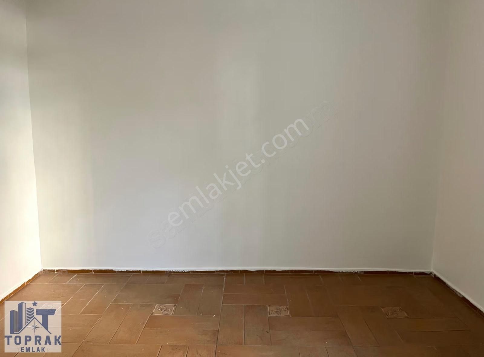 Toprak Emlak'tan Devlet Hastanesi Yakını/ Boyalı /kiralık 2+1 - Görsel 12