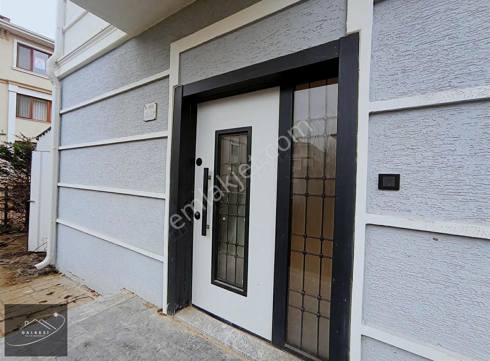 Serdivan Yazlık Ultra Lux 5+1 Tam Müstakil Villa - Görsel 17