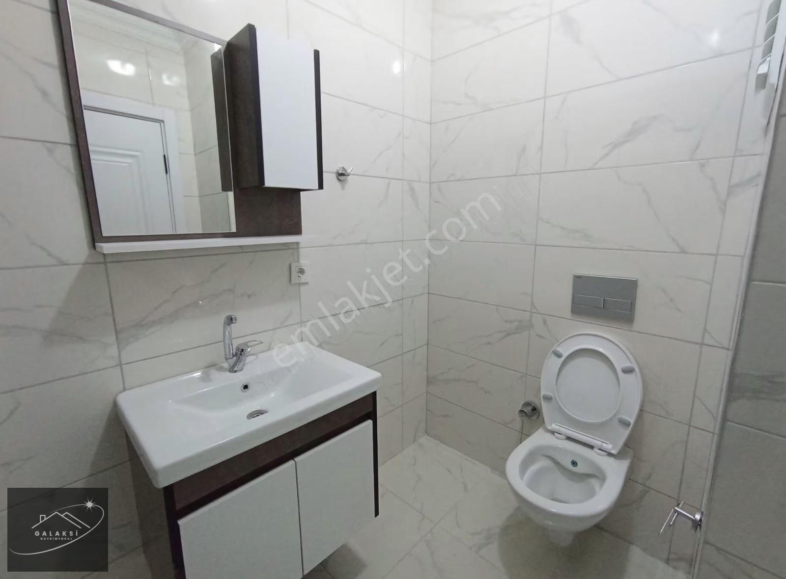 Akyazı'da Mükemmel Konumda Kullanışlı 2+1 - Görsel 5