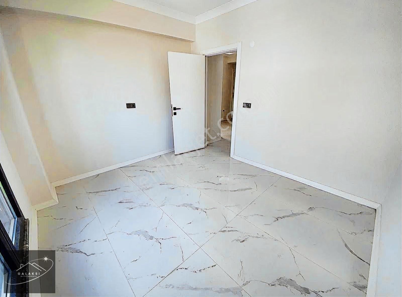 Erenler Yeni Mah. Geniş Sıfır Satılık 3+1 Lüks Daire - Görsel 13