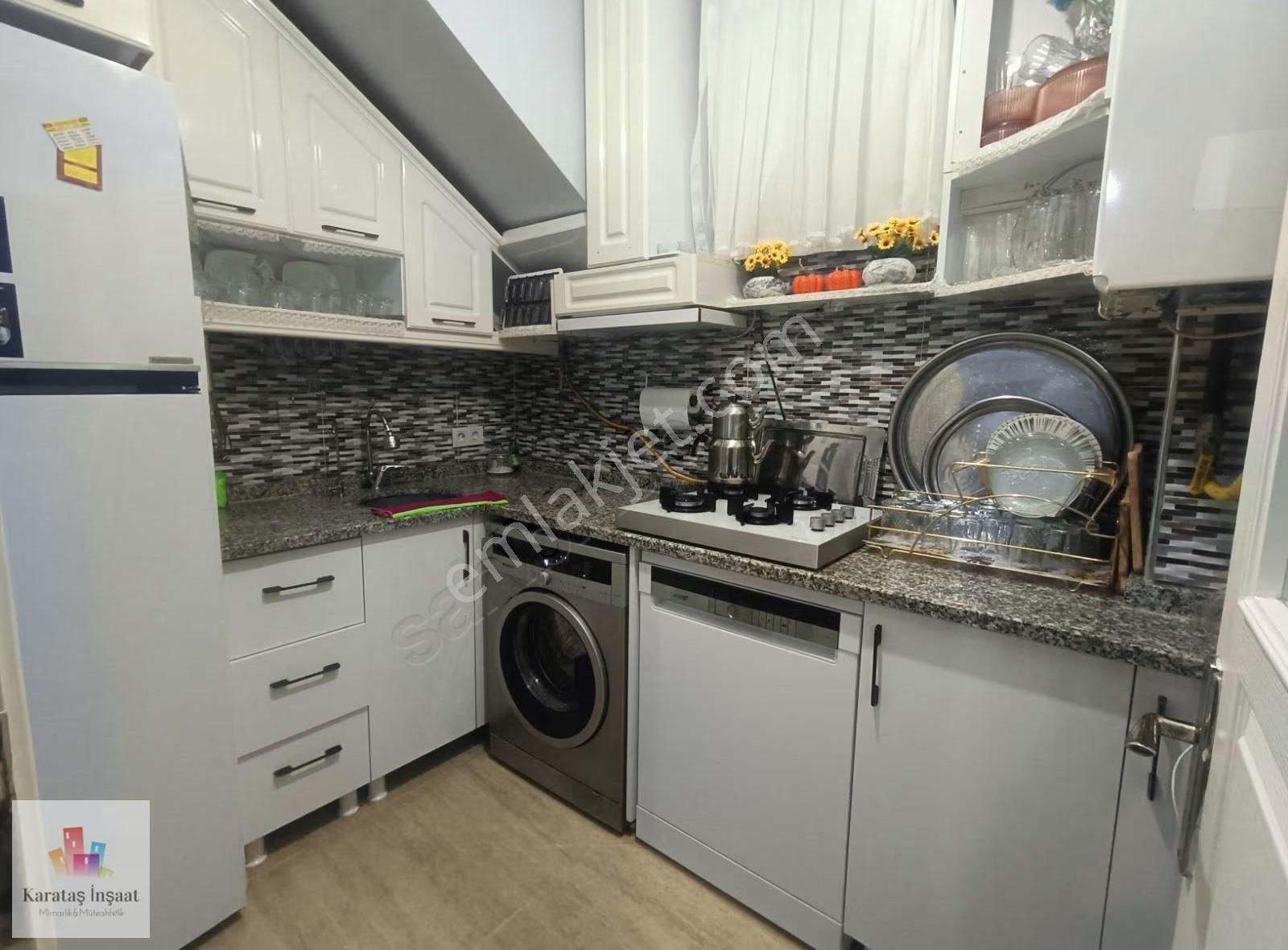 Karataş'tan Satılık 2+1 80m² Giriş Gibi Camlar Bahçe Katı Daire - Görsel 5