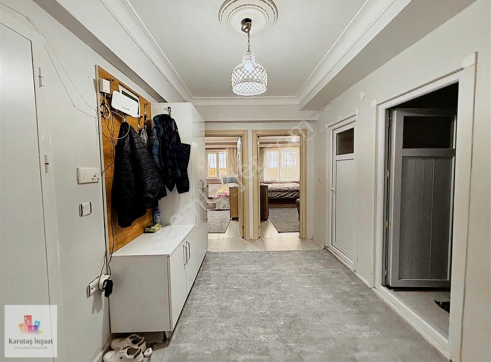 Karataş'tan Ultra Geniş Ön Cephe 2+1 Büyük Mutfak Giriş Kat