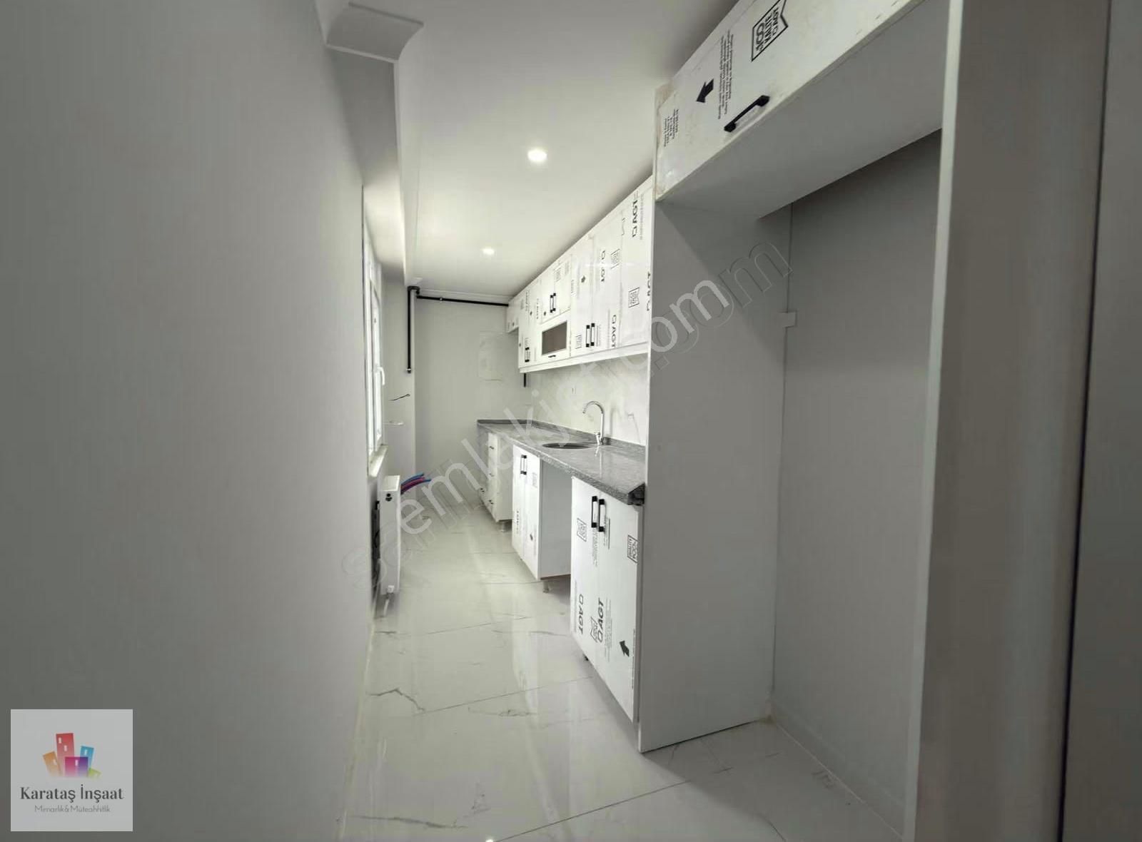 Karataş'tan Ön Cephe Geniş Yeni Yapı 2+1 Yüksek Giriş Kat Daire - Görsel 7