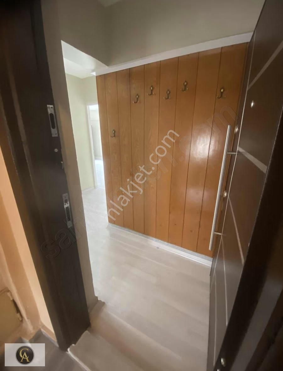 Satılık 2+1 Daire - 2.kat Cadde Üstü Merkeze Yürüme Mesafese - Görsel 4