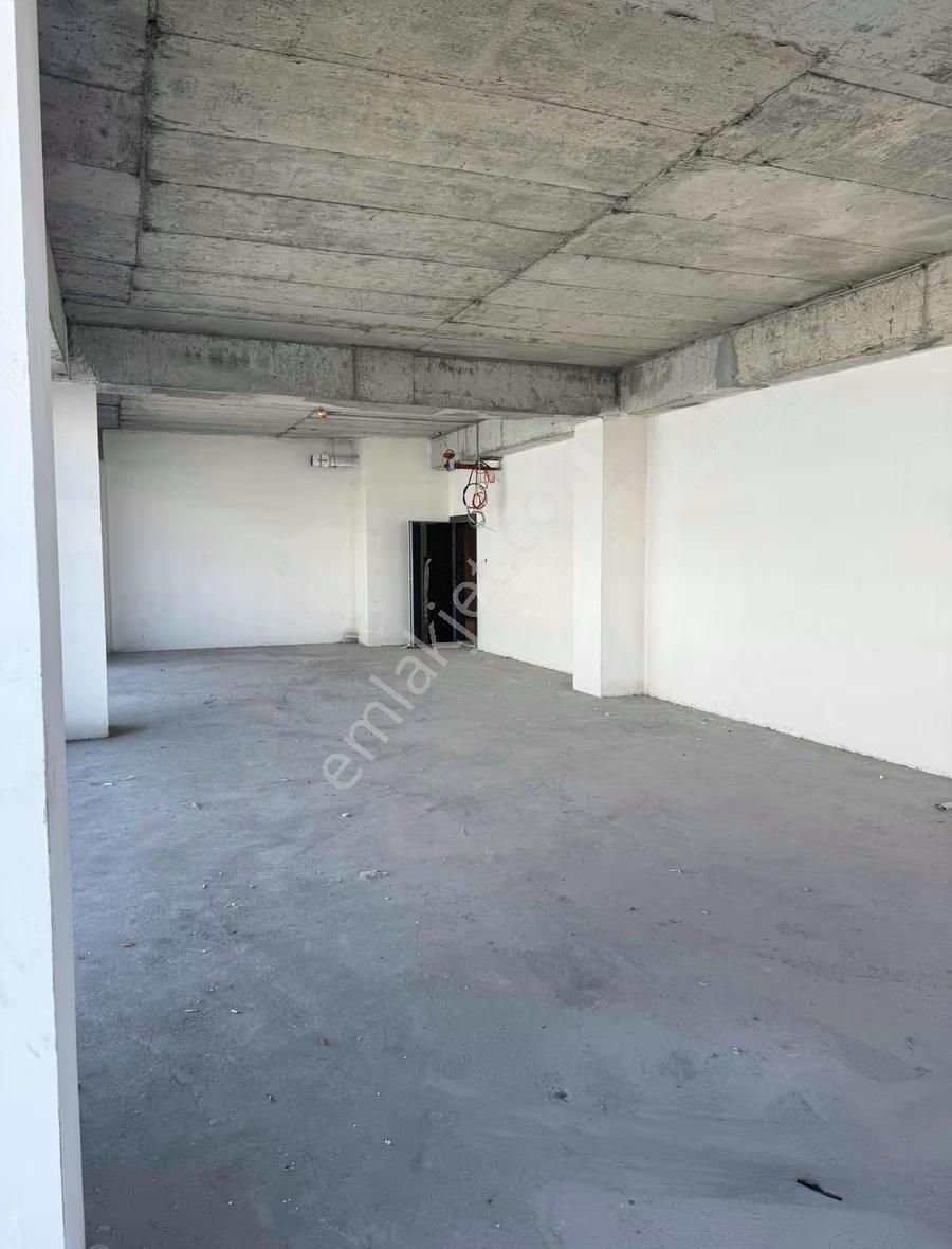 Biost İstmall Kiralık 130 M² Balkonlu Kiralık Plaza'da Ofis Katı - Görsel 8
