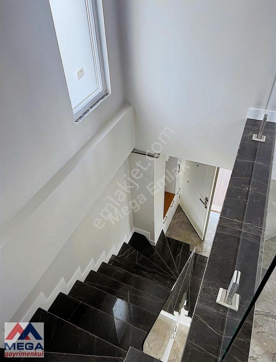 Doğa Manzaralı Villa - Görsel 3