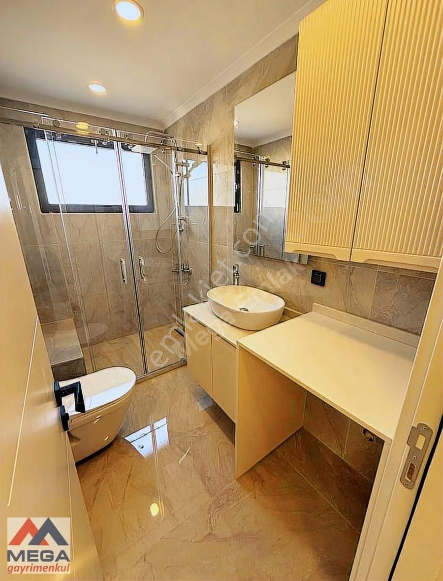 Mega'dan Çiftehavuzlarda 105 M2 Kısmi Deniz Manzaralı Eb.banyolu - Görsel 12