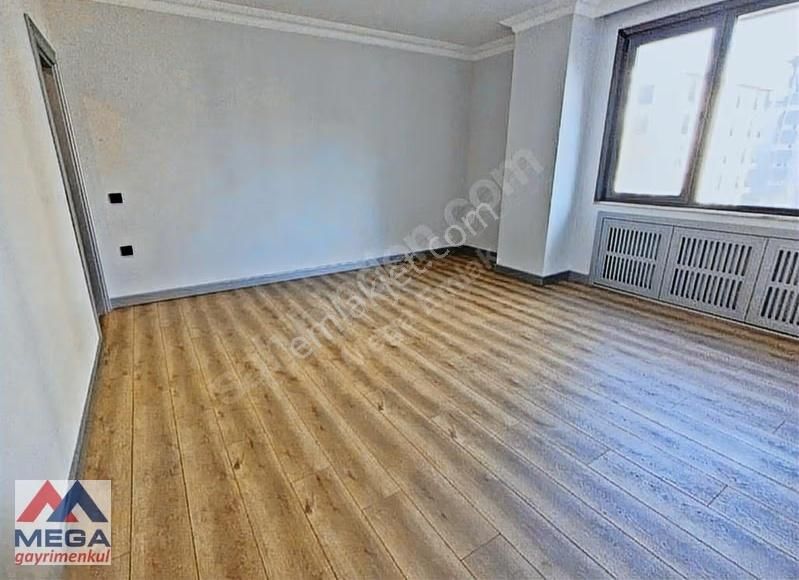 Mega'dan Caddebostanda 180 M2 4+1 Üç Banyolu Katta Tek Yeni Bina - Görsel 16