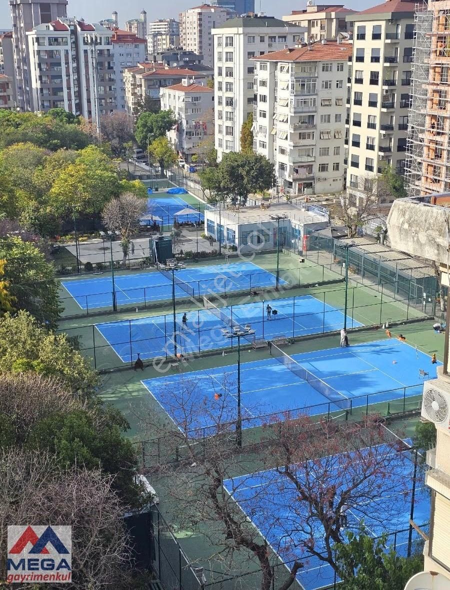 Mega'dan Feneryolunda 150 M2 3+1 Balkonlu Hamamlı Ferah Sıfır - Görsel 24